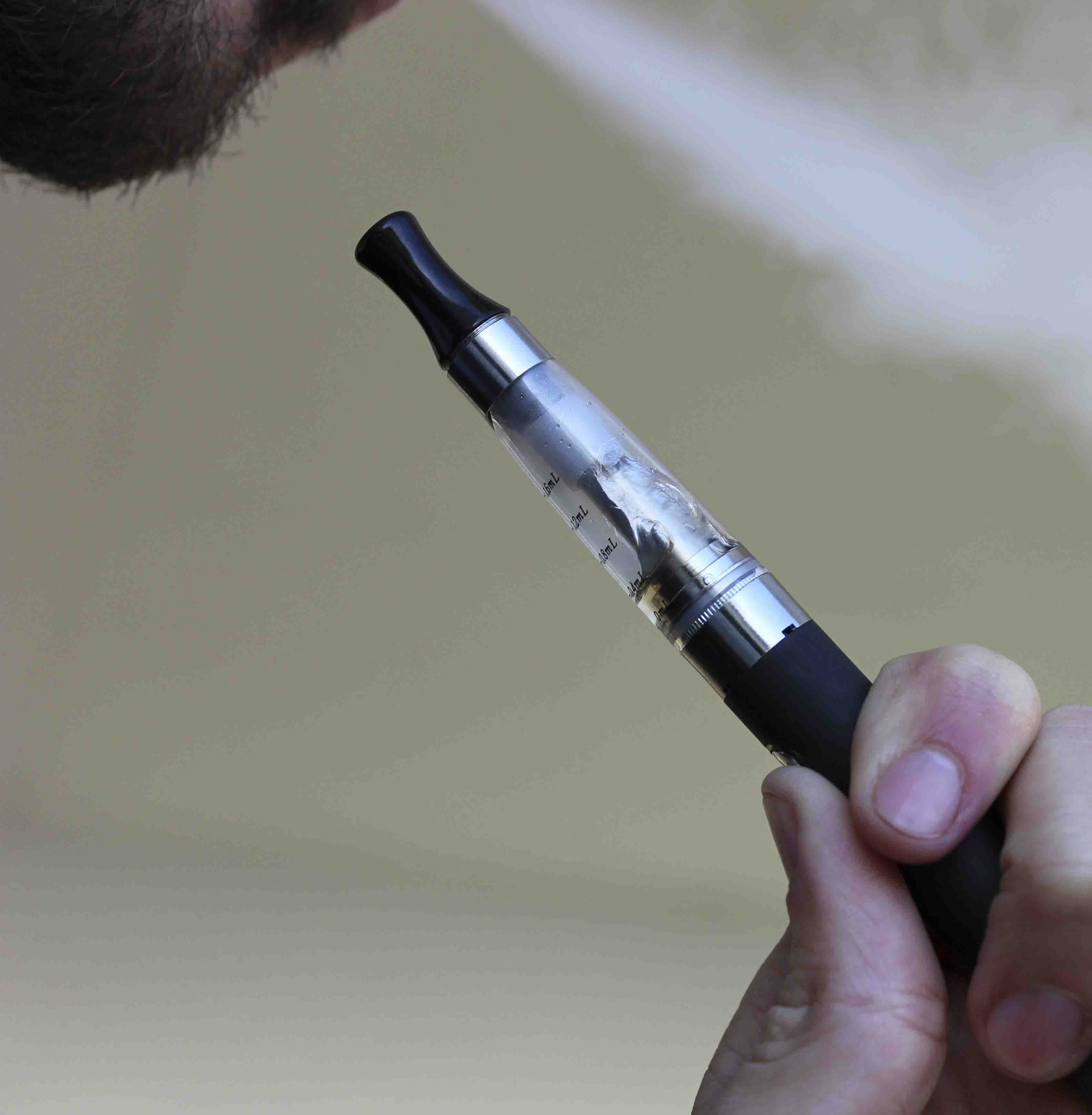 e-cigarette-reportemedico